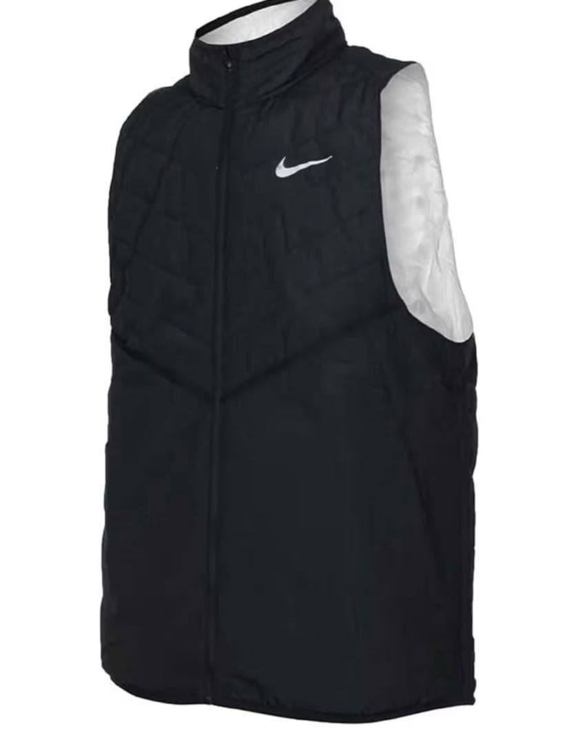 新品　ナイキ　メンズ　ランニングベスト　中綿　ブラック　黒　軽量　撥水　XL