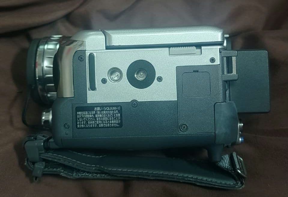 Panasonic 　miniDVビデオカメラ　NV-GS200　中古