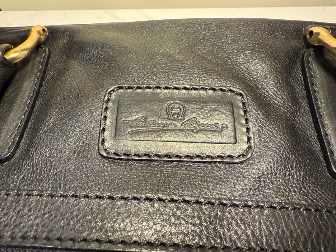 AIGNER アイグナー ガーメントバック