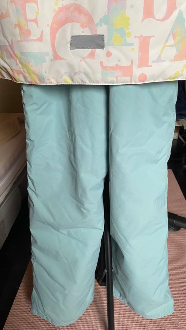 ★美品★FABRICE★女の子スキーウエア★130cm★サイズ調整機能付き★