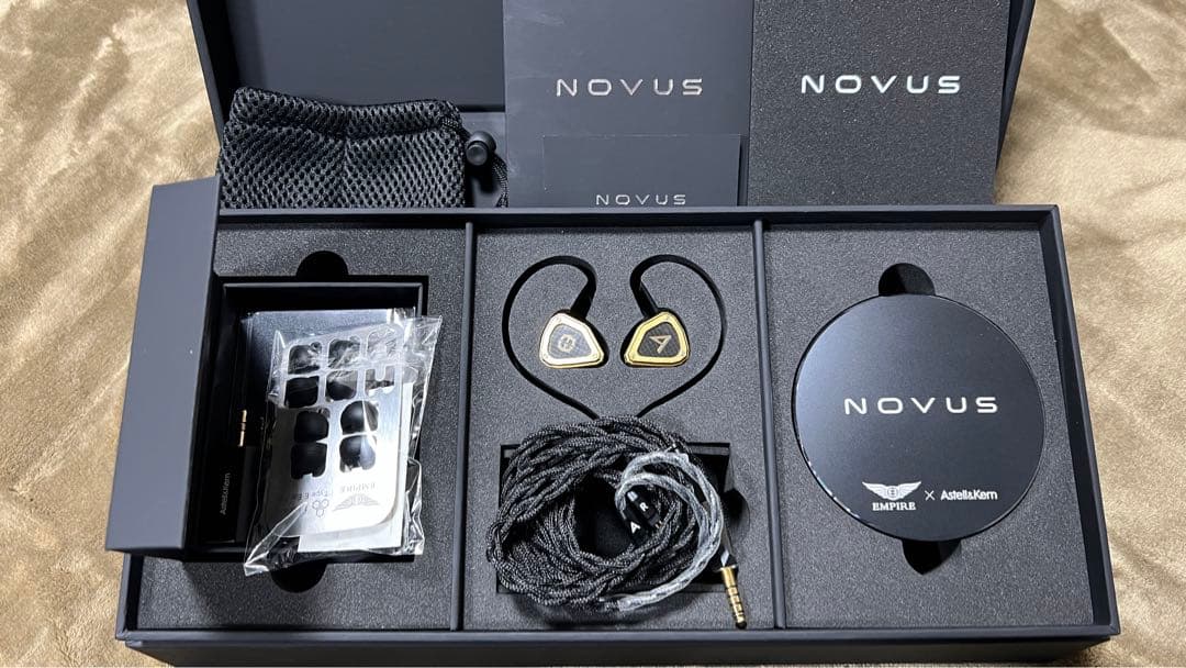 Tomo極美品 Astell&Kern Empire Ears NOVUS