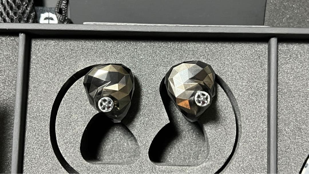 Tomo極美品 Astell&Kern Empire Ears NOVUS