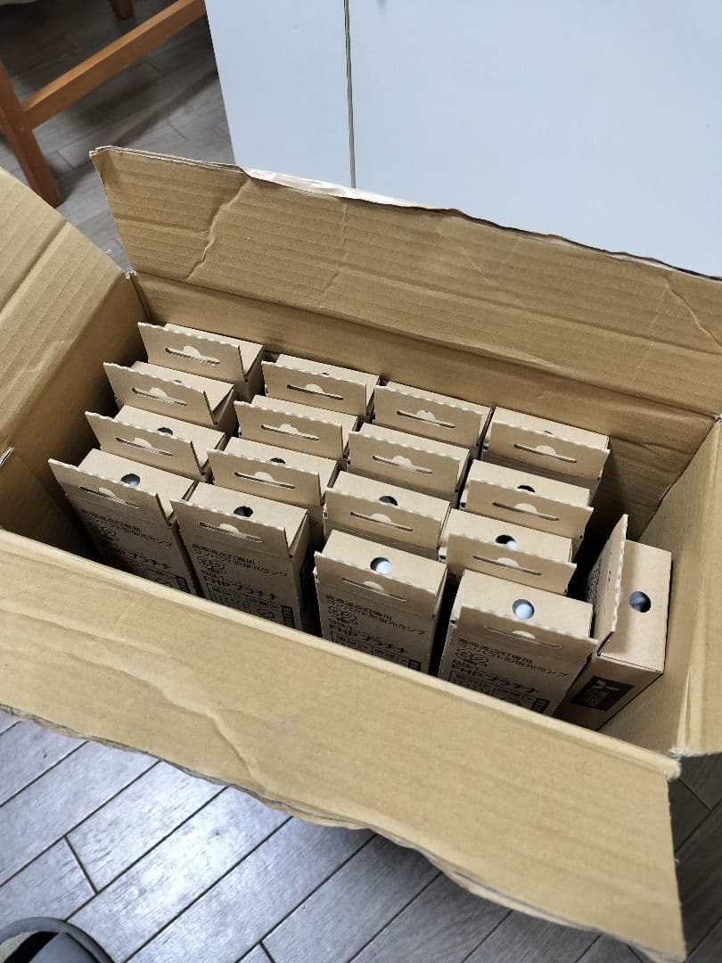 三菱　コンパクト形蛍光ランプ　FHP32EWW FAA 新品　17本セット
