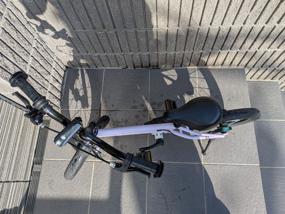 【美品】へんしんバイクC14、ライト、ヘルメット付き