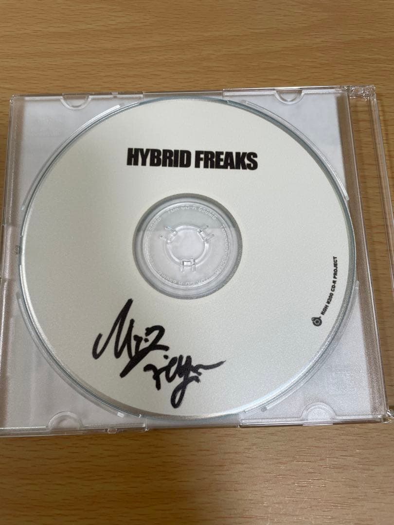 HYBRID FREAKS 2曲入りCD-R 本人サイン入り