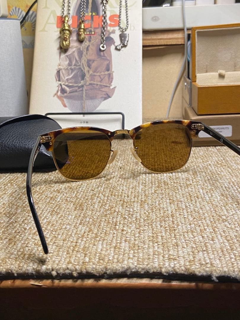 Ray-Ban クラシックサングラス ブラウン