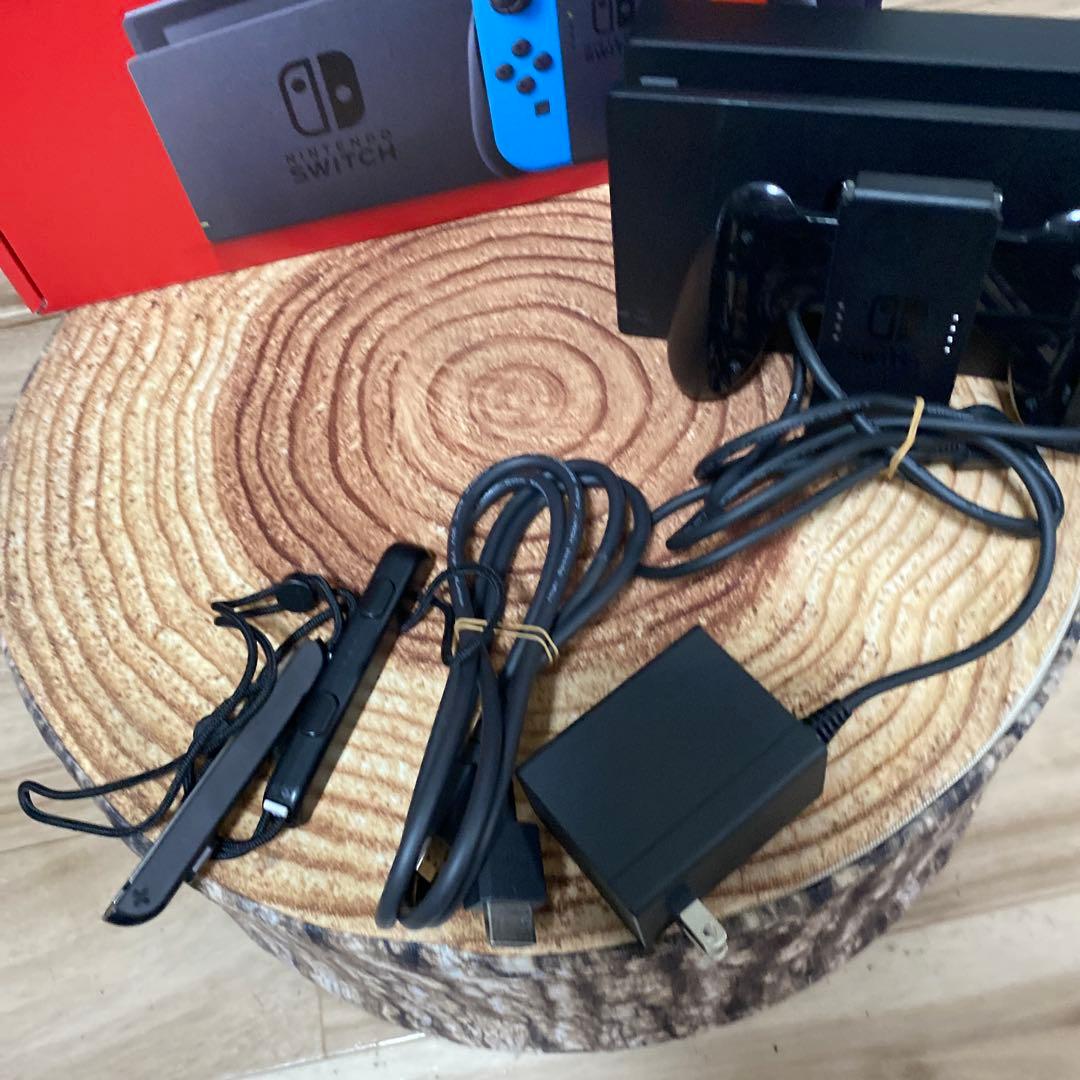 Nintendo Switch ニンテンドースイッチ本体　ネオン ②