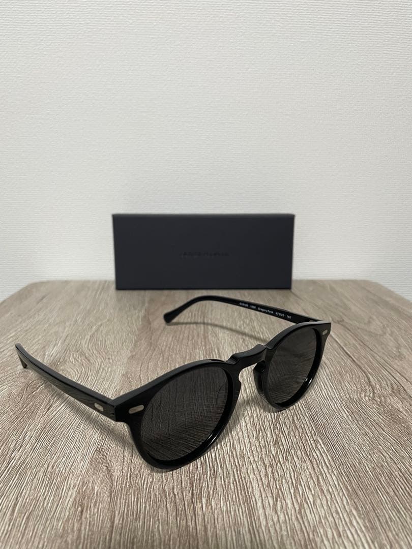 OLIVER PEOPLES オリバーピープルズ OV5186 サングラス