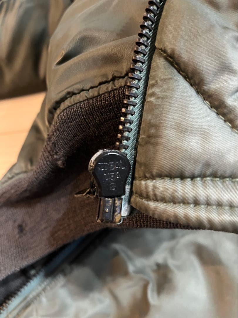 CAMCO MFG, INC MA-1フライトジャケットビンテージ M