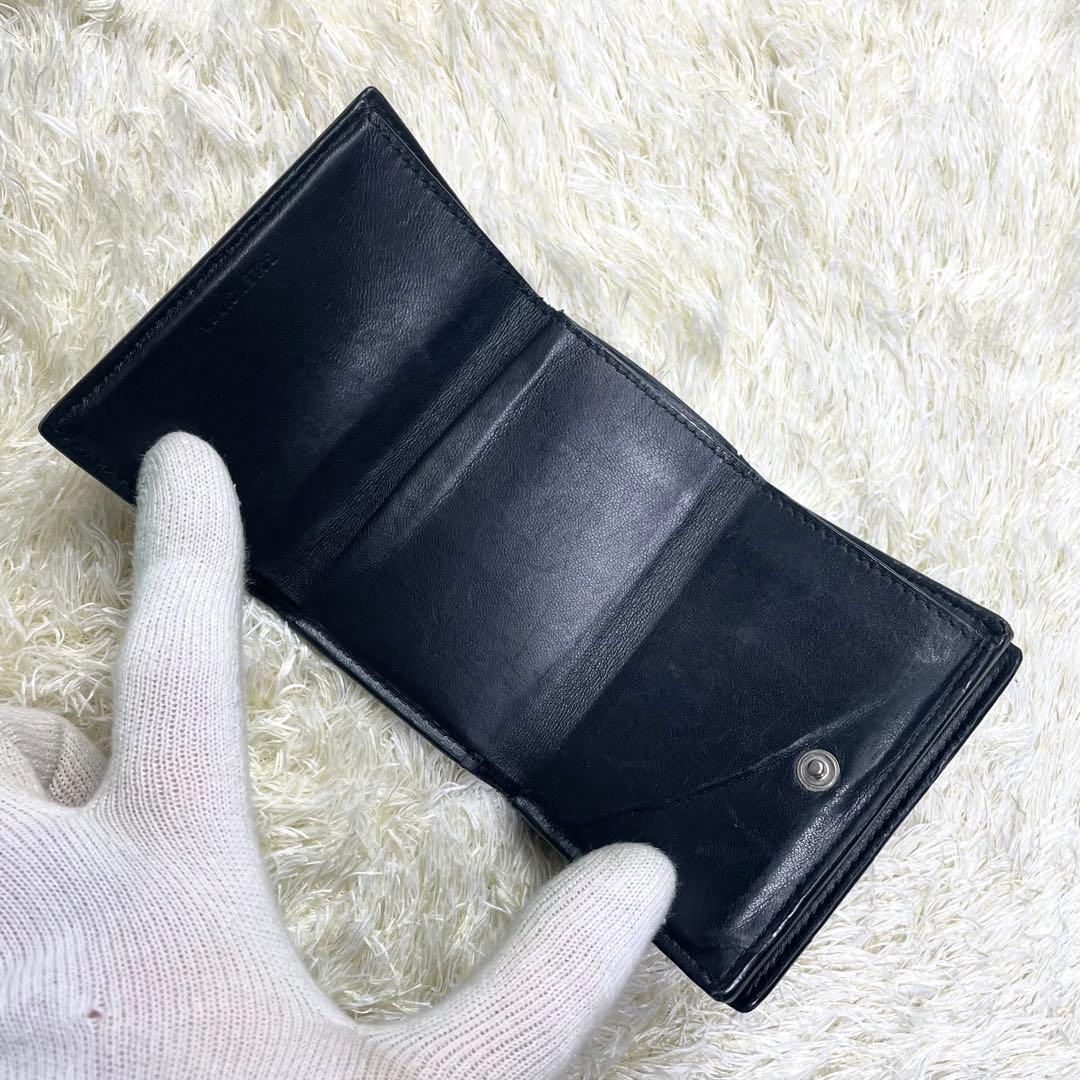 希少 バレンシアガ エブリデイ 三つ折り財布 コンパクト シボ皮 ブラック