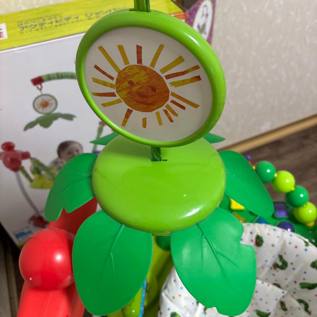 はらぺこあおむしアクティビティジャンパー