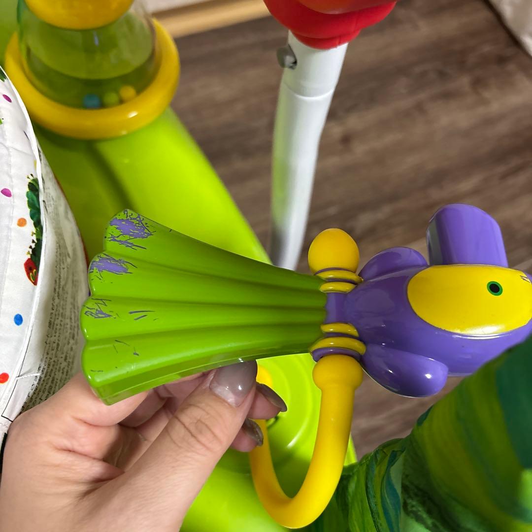 はらぺこあおむしアクティビティジャンパー