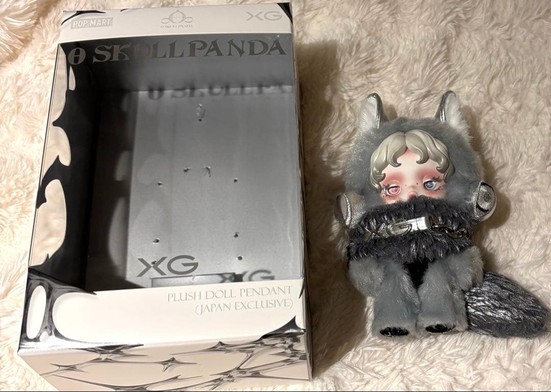 開封済み　未使用　POP MART XG コラボ　スカルパンダ
