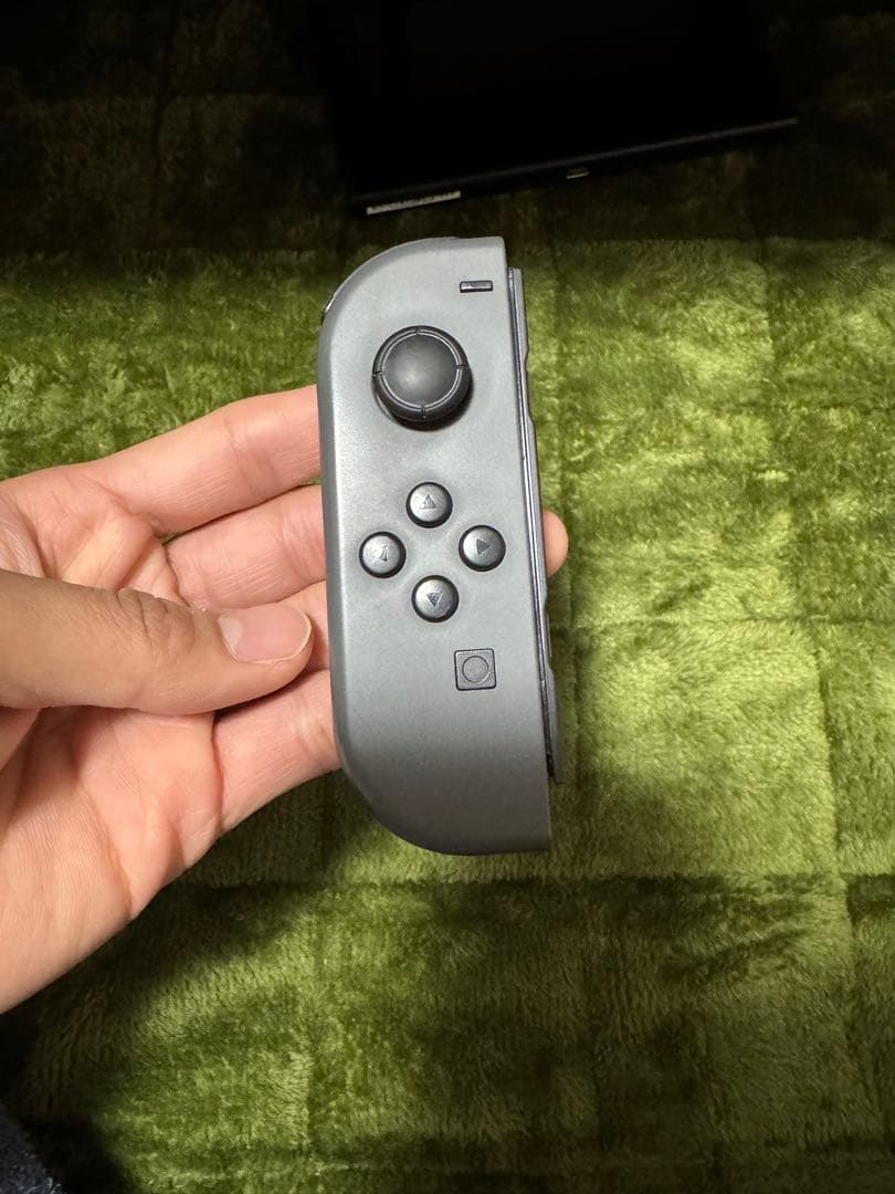Switch本体、SDカード付き