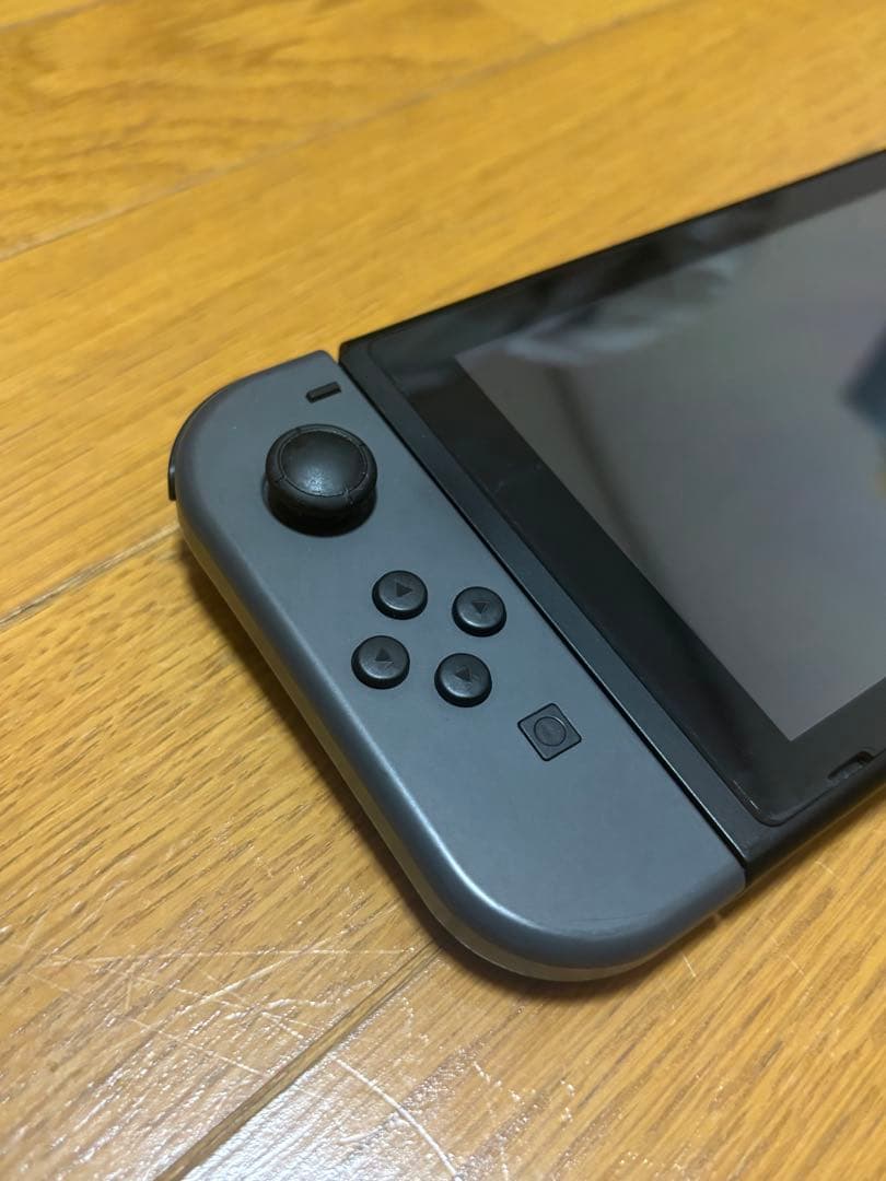 Nintendo Switch 本体 ブラックジョイコン付き