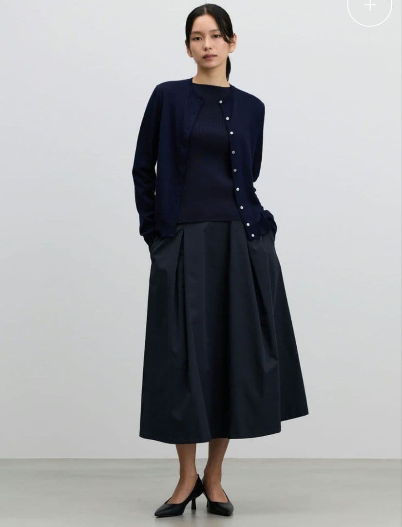 美品✨SOEJU ソージュ リモンタタックスカート バックジップ 撥水 紺