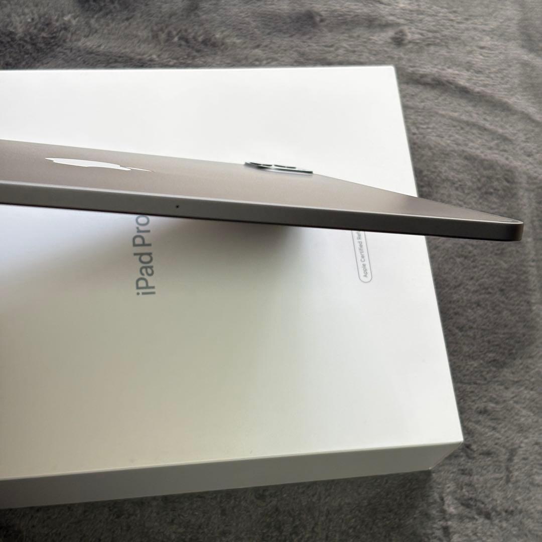美品 iPad Pro11インチ 第二世代 スペースグレー 付属品新品