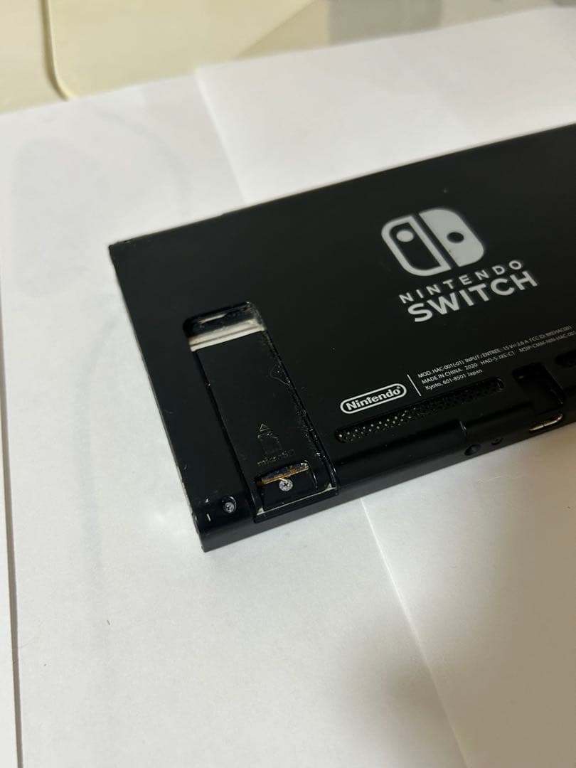 【初期化・動作確認済み】Nintendo Switch 本体のみ スタンド欠品