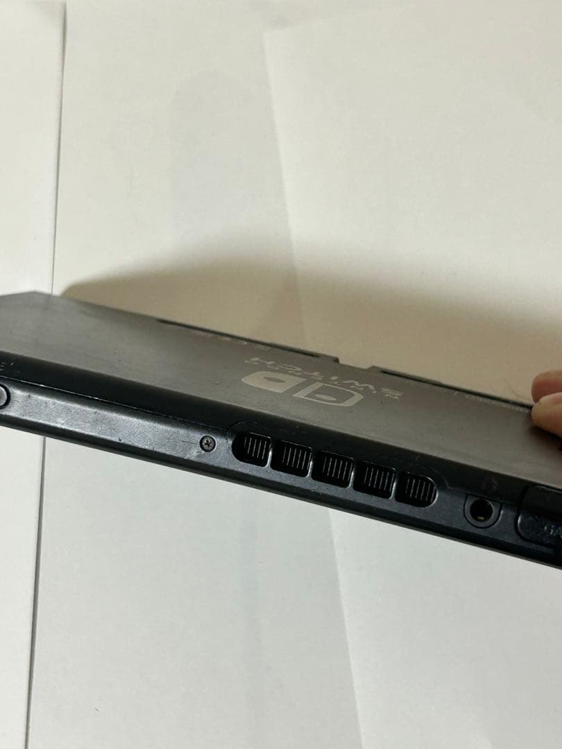 【初期化・動作確認済み】Nintendo Switch 本体のみ スタンド欠品