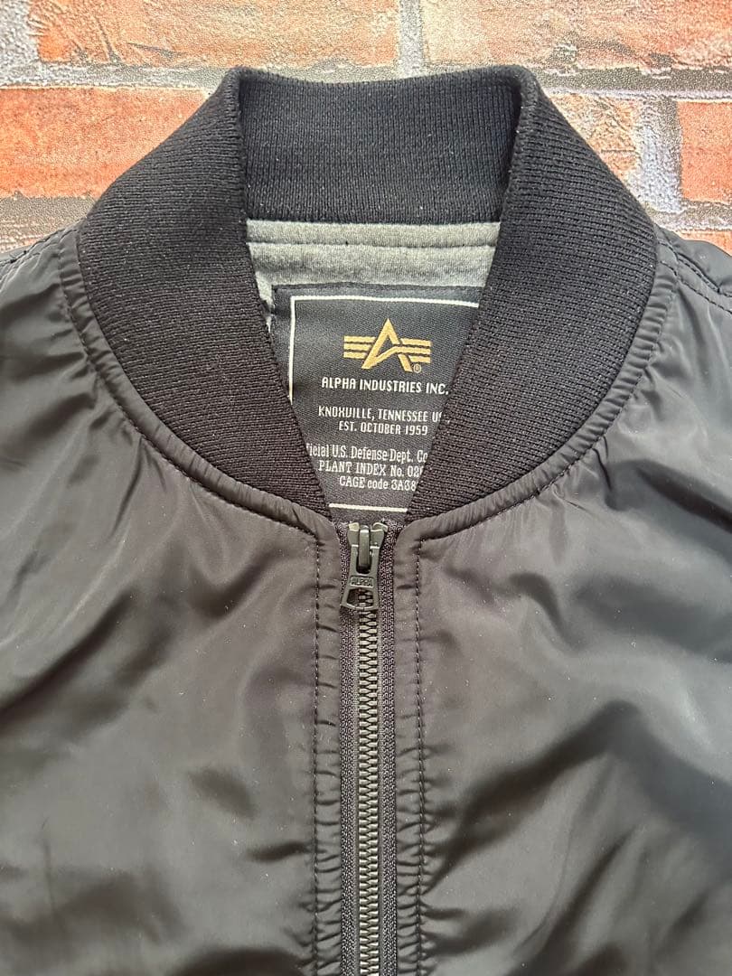 ALPHA INDUSTRIES ブラック MA-1 ライトジャケット L