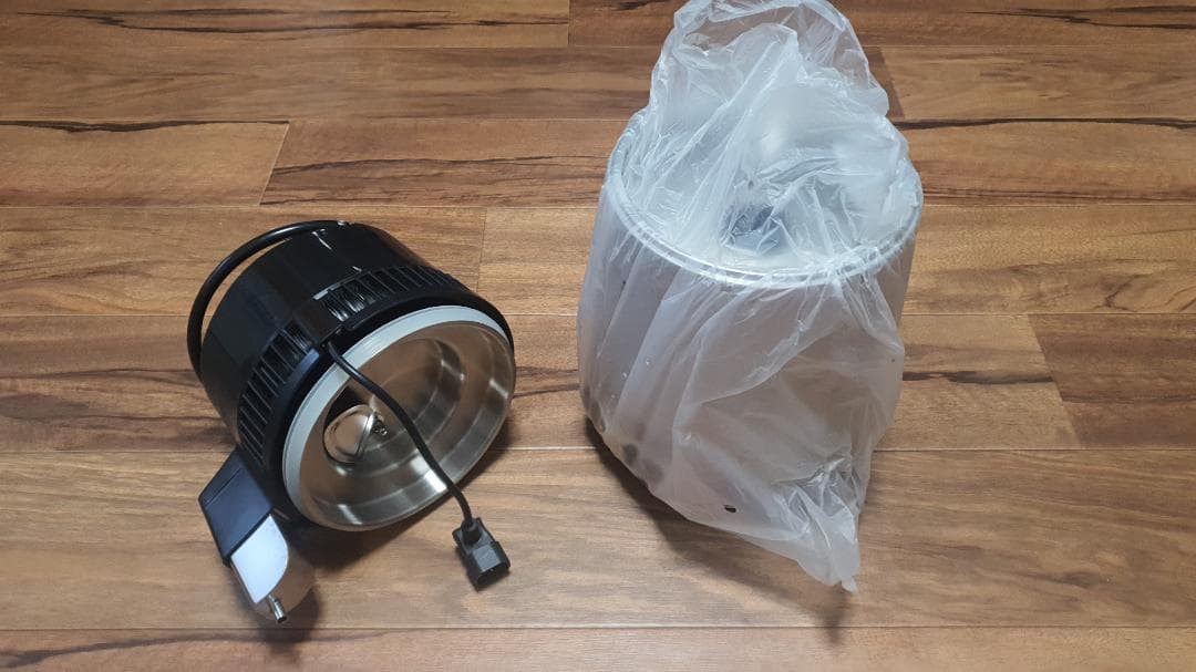 蒸留水器