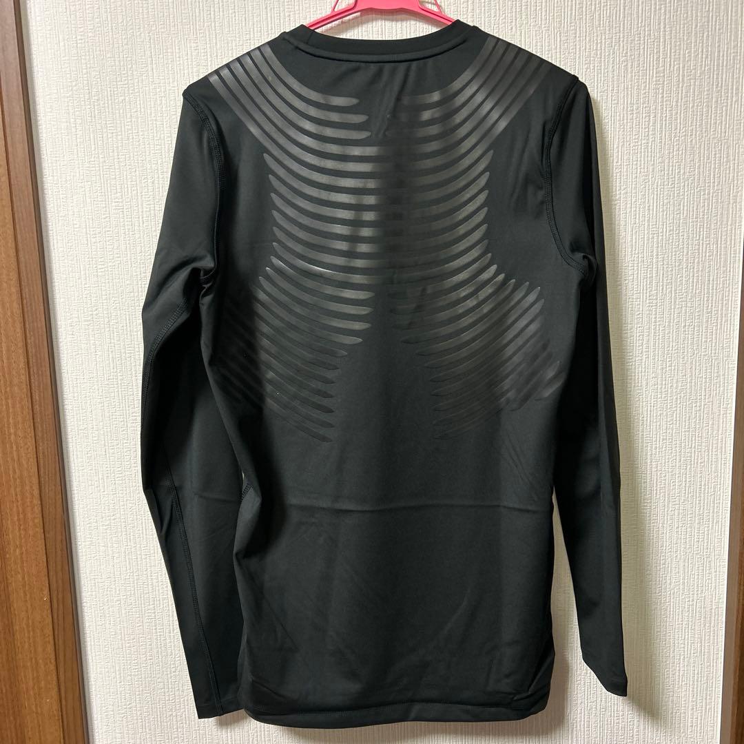 アディダス　テックフィット　コントロール　トレーニング　長袖Tシャツ　Mサイズ