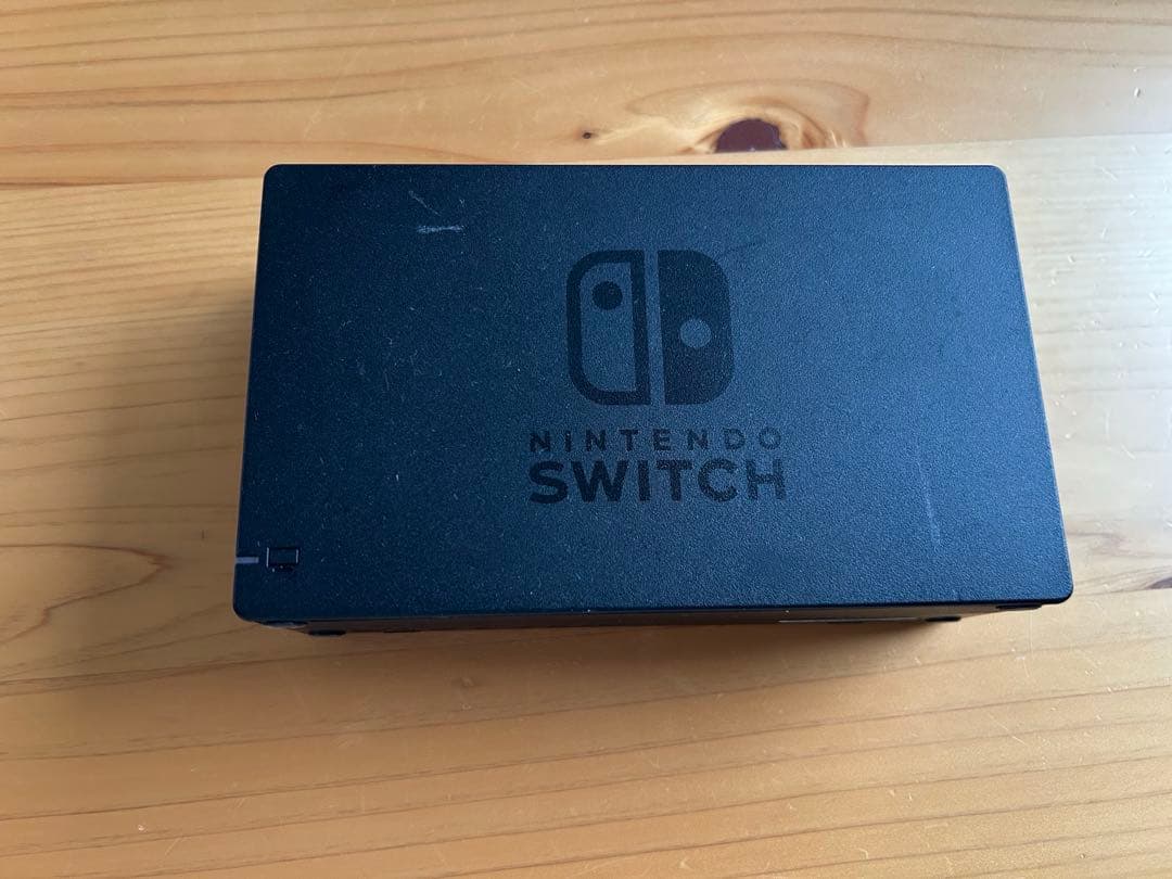 おまけケース付き　任天堂Switch本体　付属品、箱あり