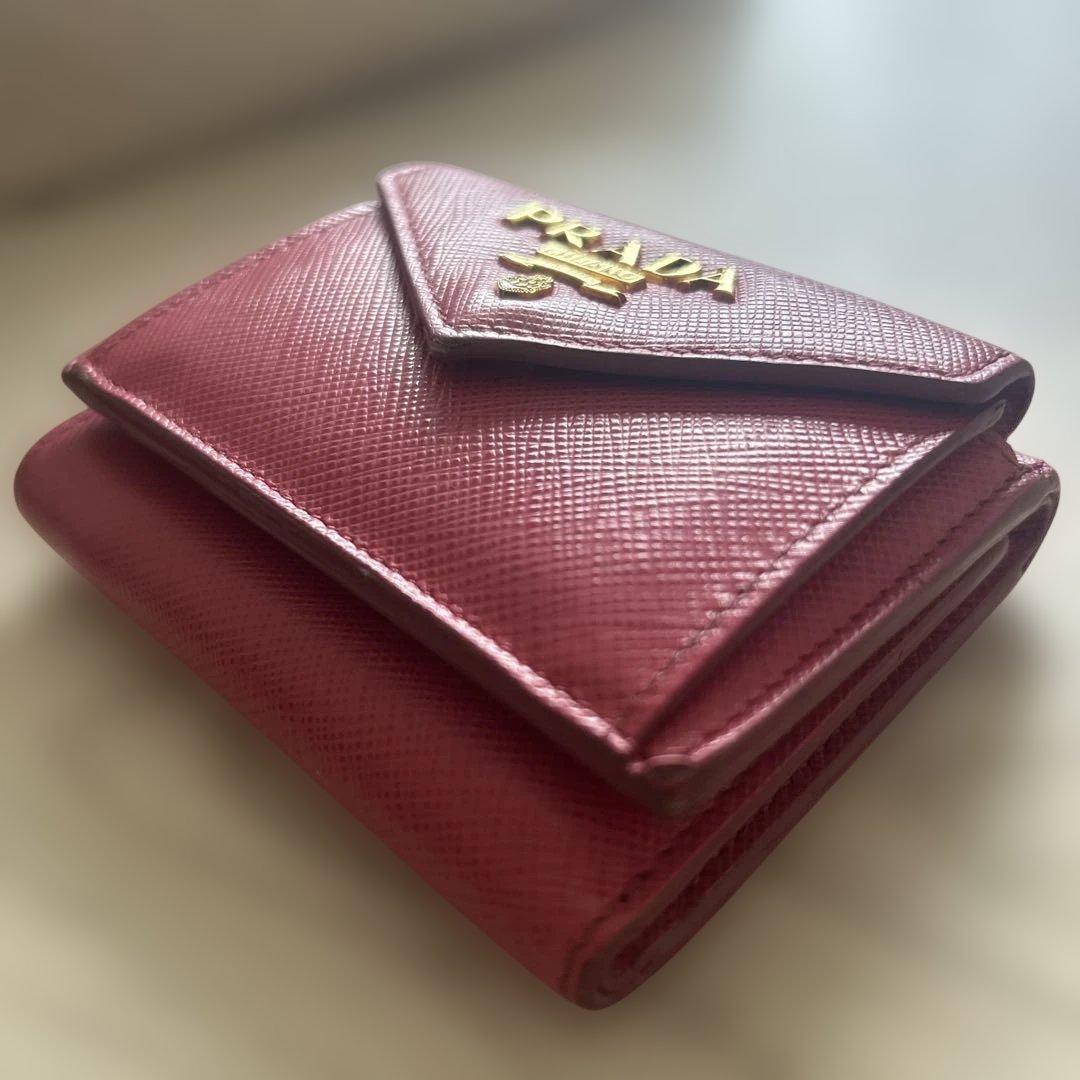 PRADA♡濃いピンク♡サフィアーノ三つ折りミニ財布♡美品