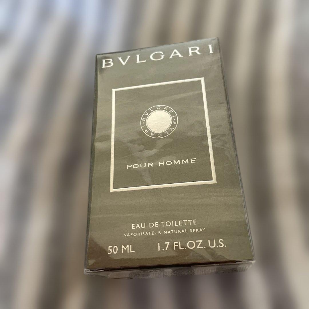 oriento Ichikawa出品。BVLGARプールオム未開封袋付き