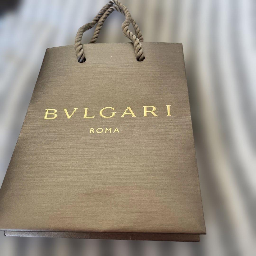 oriento Ichikawa出品。BVLGARプールオム未開封袋付き