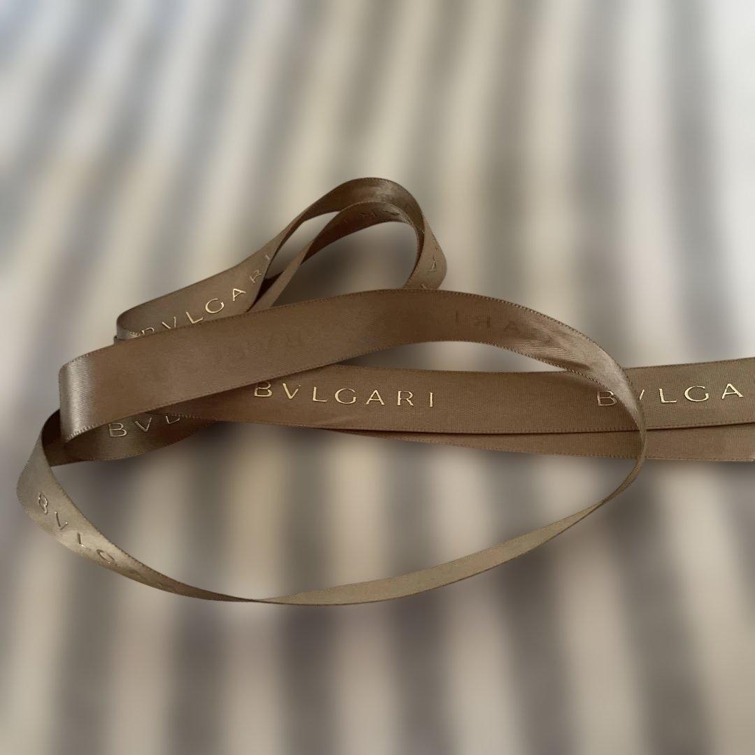 oriento Ichikawa出品。BVLGARプールオム未開封袋付き