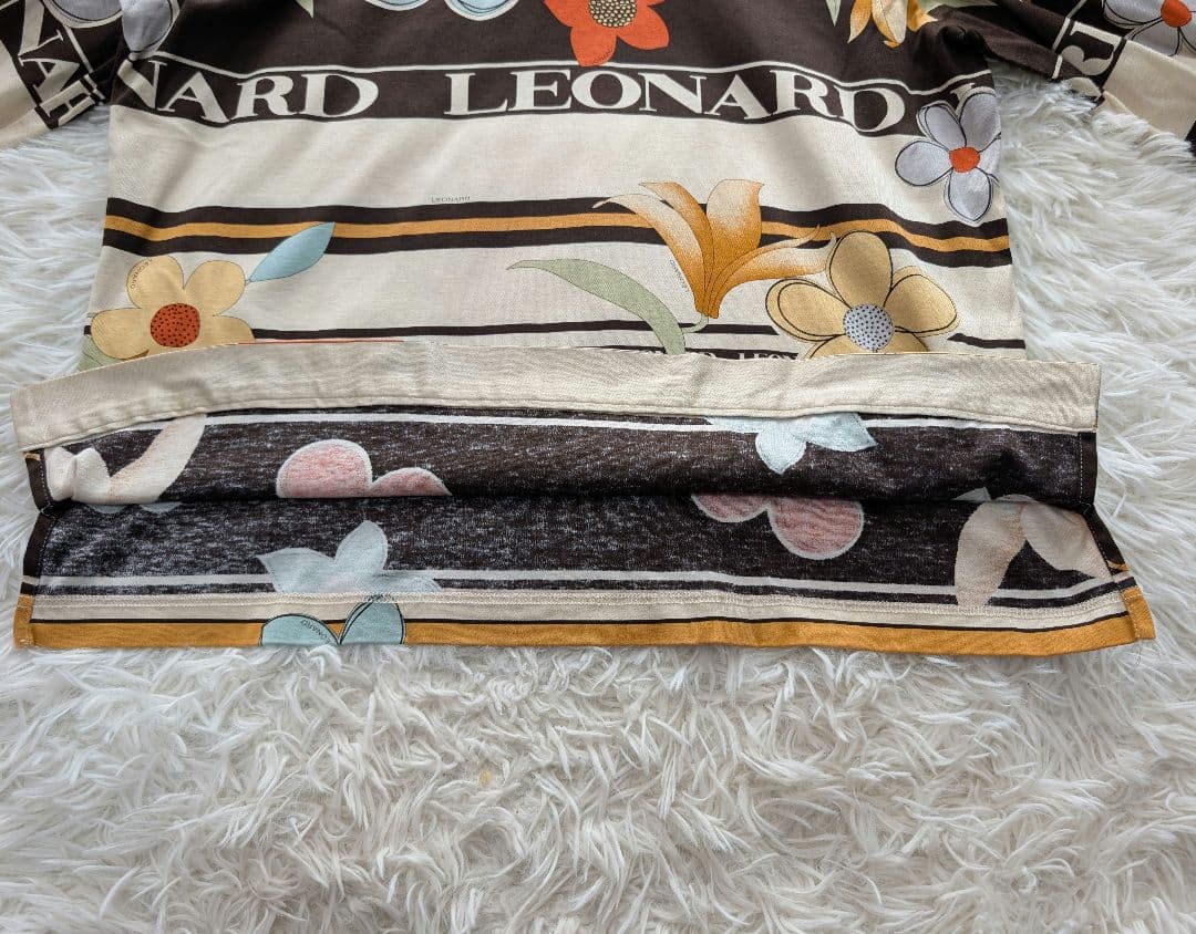 美品✨️LEONARD 44 大きいサイズ 花柄 総柄 カットソー ポロシャツ