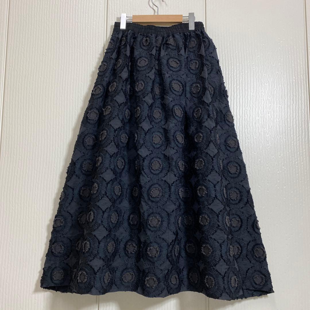 LOISIR サークルフラワーカットジャカードタックギャザースカート