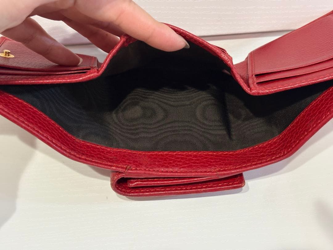 v*a様 GUCCI グッチ GGロゴ 三つ折り財布 赤 マーモント