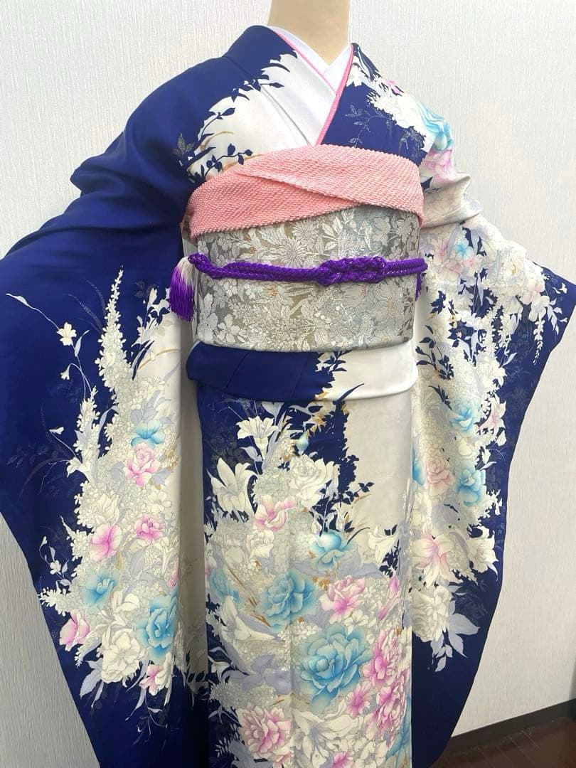 梅乃【152】正絹　振袖　フルセット　前撮り　成人式　撮影　大人　紺　花