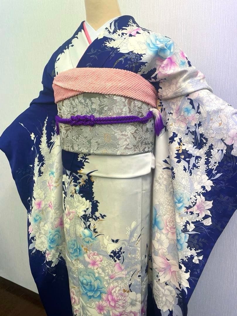 梅乃【152】正絹　振袖　フルセット　前撮り　成人式　撮影　大人　紺　花