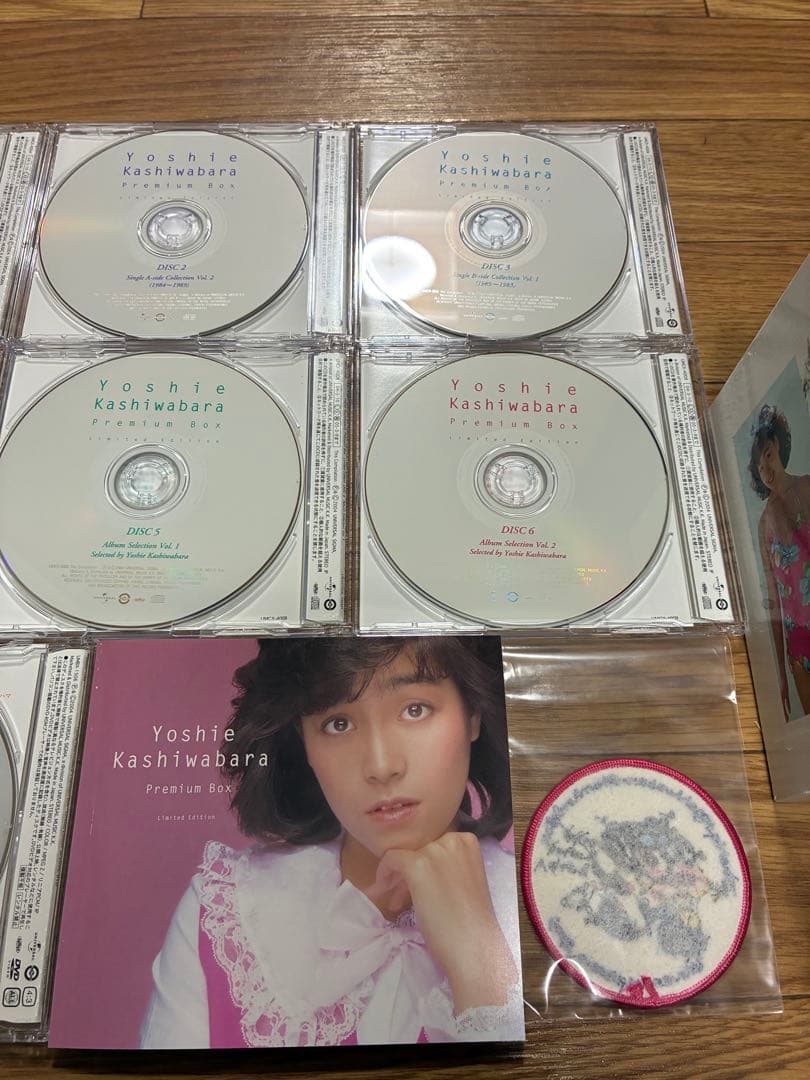 柏原芳恵 プレミアムBOX CD 6枚組 DVD 1枚組