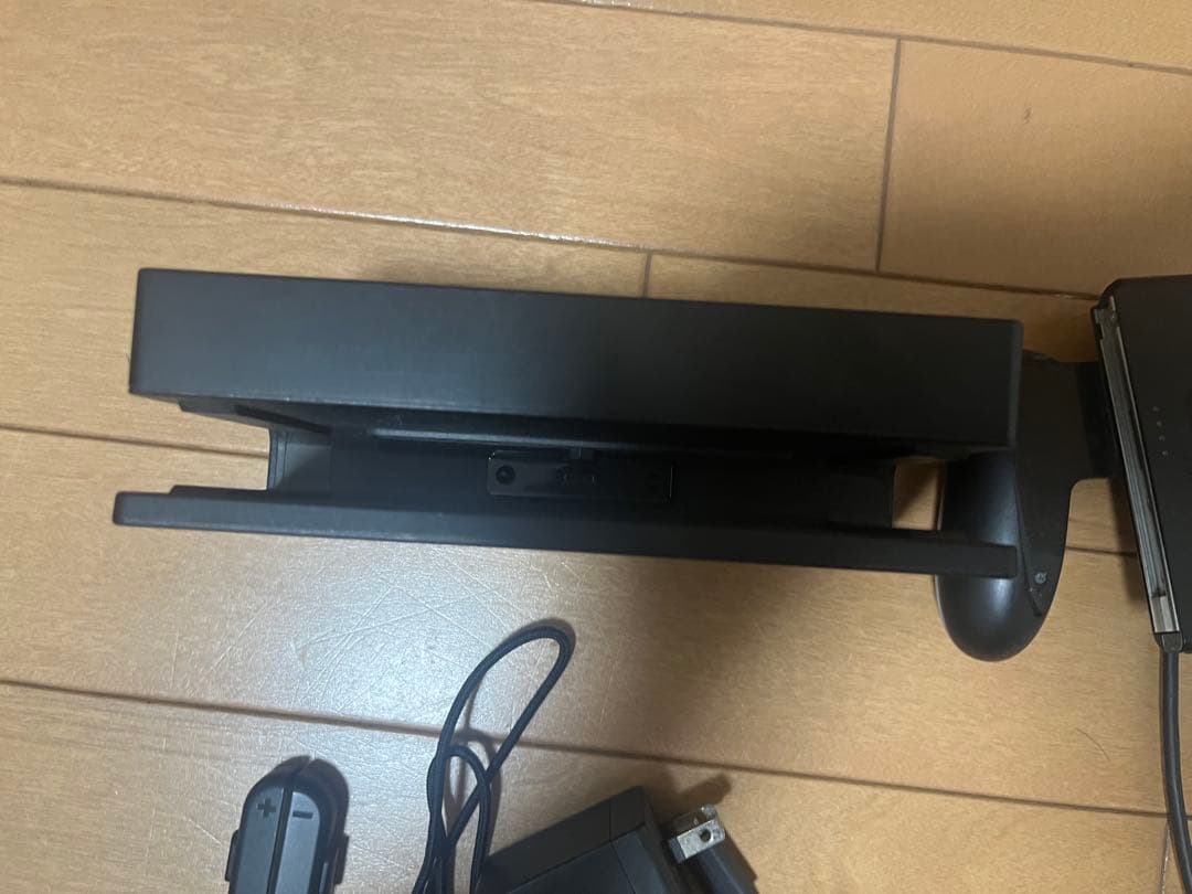 【値下げ対応】Nintendo Switch 本体 ➕付属他 (箱付き)