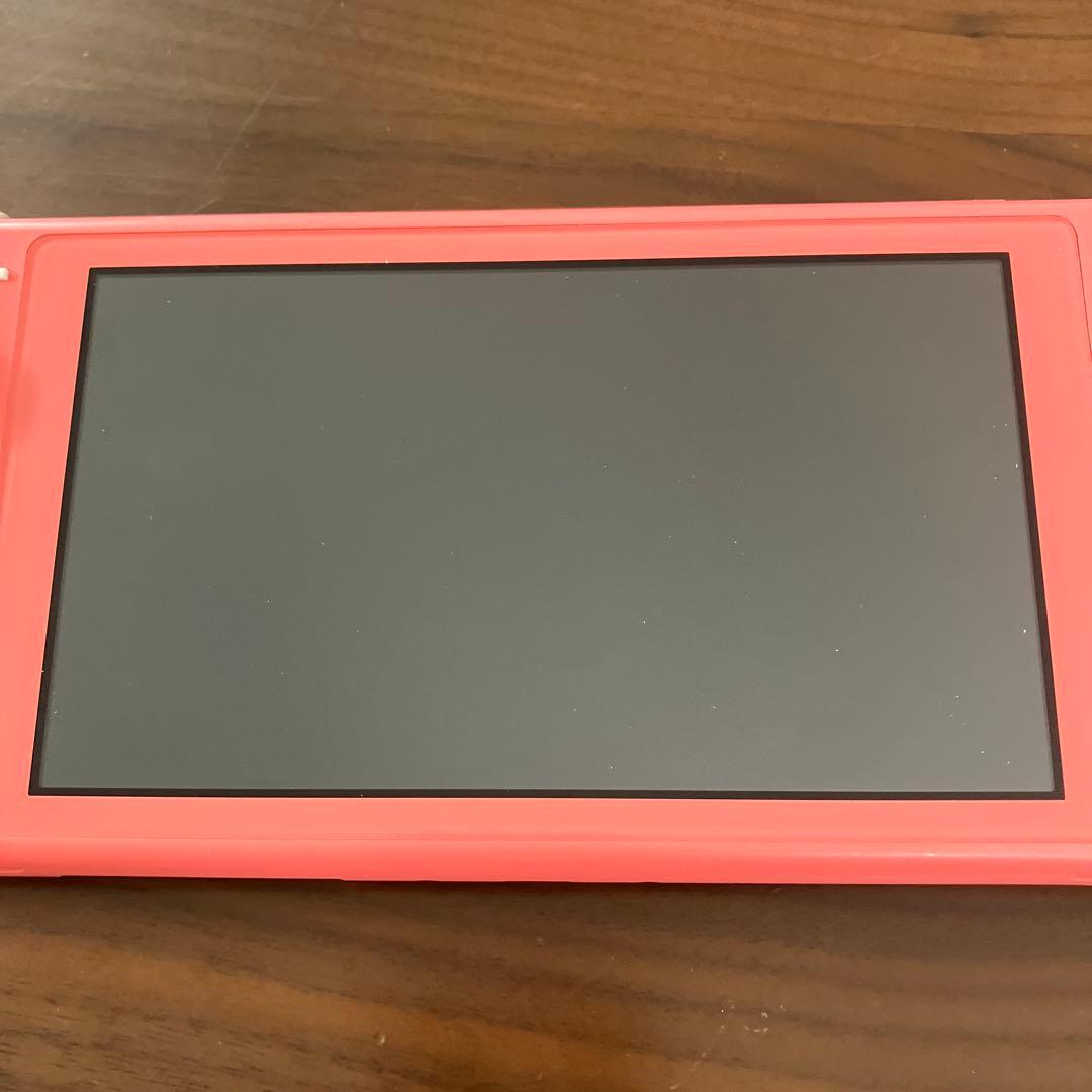 Nintendo Switch Lite 本体　ピンク