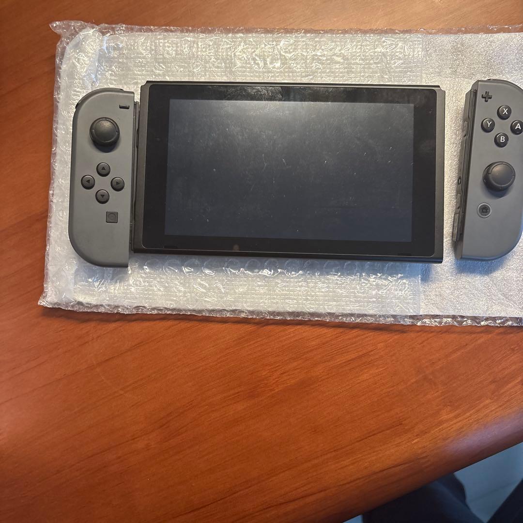 P*K様 Nintendo Switch グレー本体 microSD 持ち運びケ