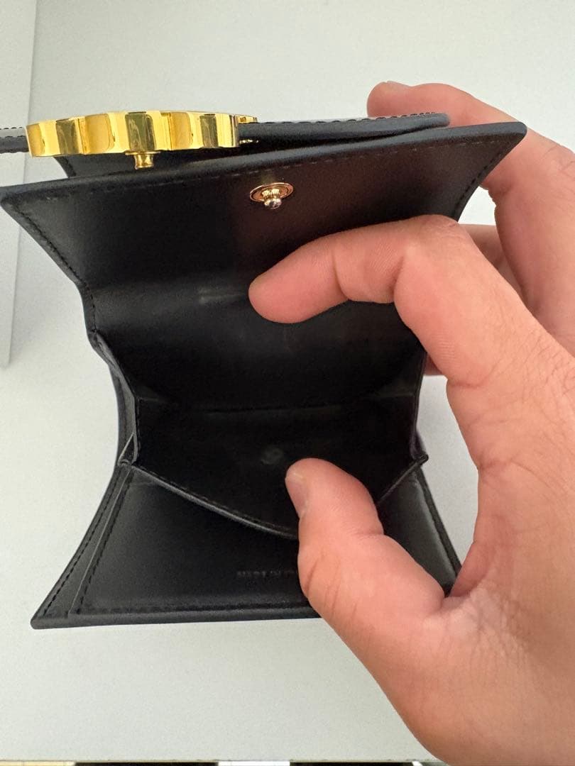 ナナCELINE ブラックレザー 三つ折り財布