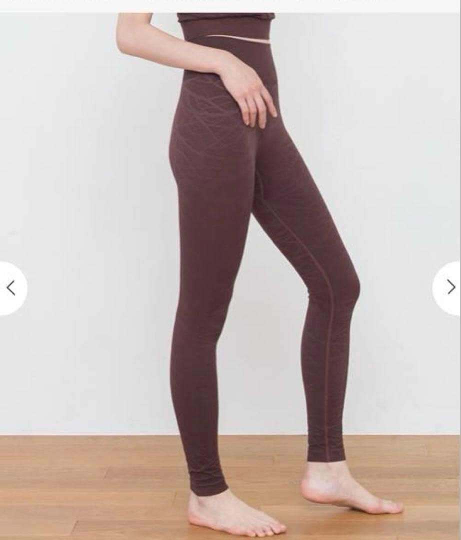sukala スカーラ　ジオメトリックアクティブレギンス　サイズS ブラウン