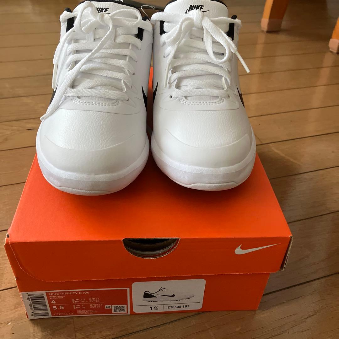 お値下げ！Nike ナイキゴルフシューズ ホワイト　23.0cm 新品