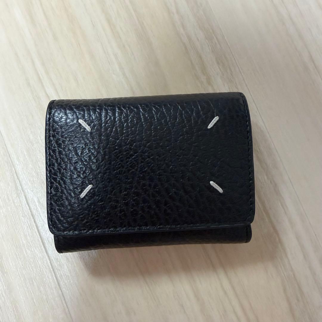 ブラックレザー 三つ折り財布