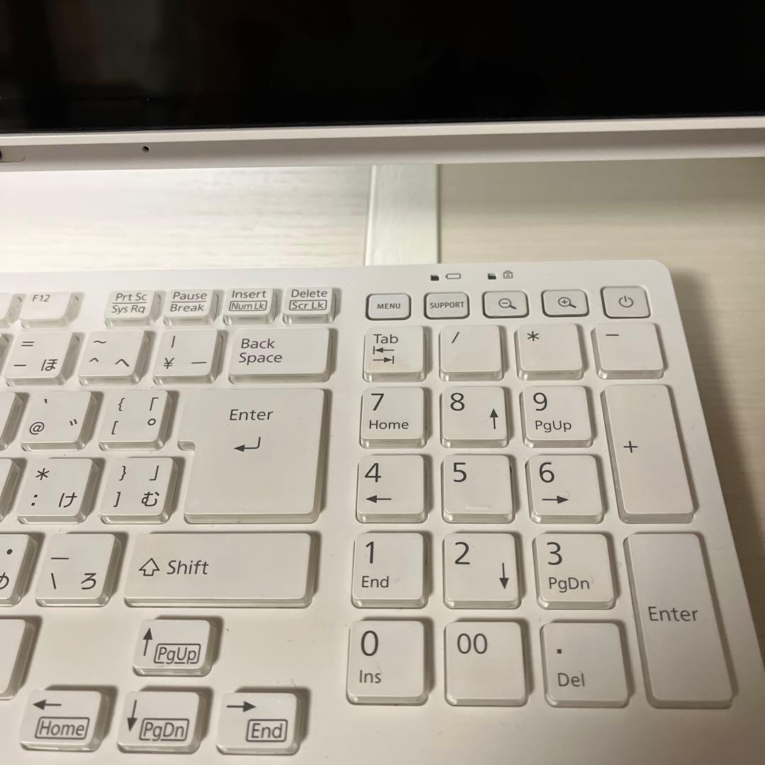 富士通FMVデスクトップ FMVF60E3WG
