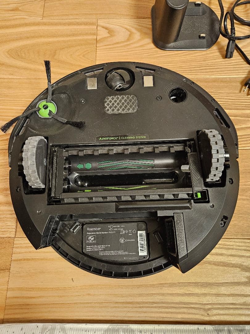 iRobot ロボッ掃除機 i2 本体、充電ドック付き