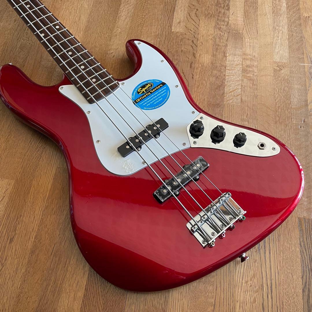 Squier jazz bass Affinity series ジャズベース