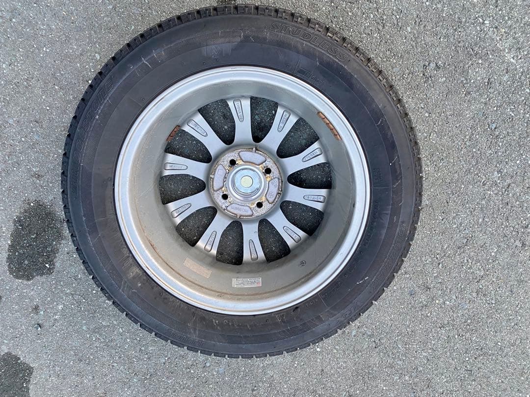 【バリ溝】スタッドレスタイヤ&ホイール185/60R15 ブリヂストンVRX