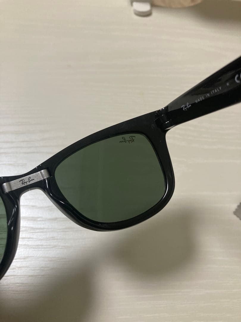 Ray-Ban サングラス 折りたたみ 黒 ケース 眼鏡拭き 付