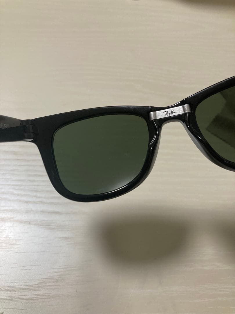 Ray-Ban サングラス 折りたたみ 黒 ケース 眼鏡拭き 付